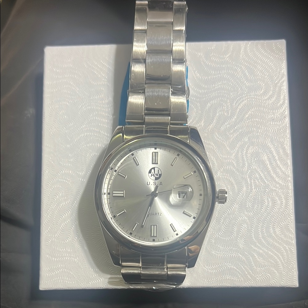 Stylish Silver Metal Watch